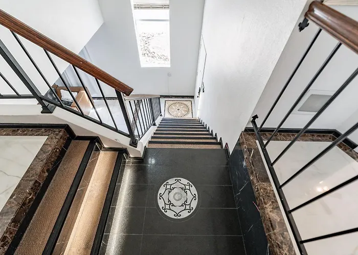 Family Fun 4-bedroom House House With Free Heated Pool & Hot Tub & Game & Mini Golf In Holiday home