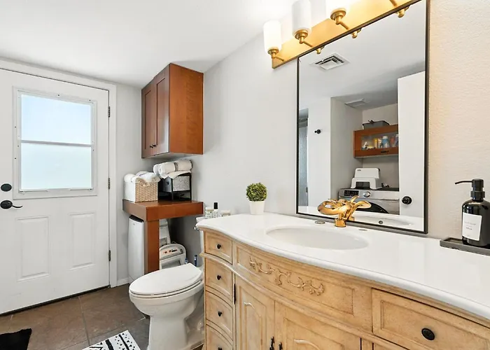 Family Fun 4-bedroom House House With Free Heated Pool & Hot Tub & Game & Mini Golf In *